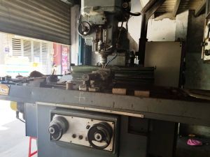 Bán may phay MAKINO FANUC 6M